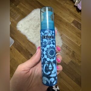 Amika Blue Hydrating Water Sign Hair Oil